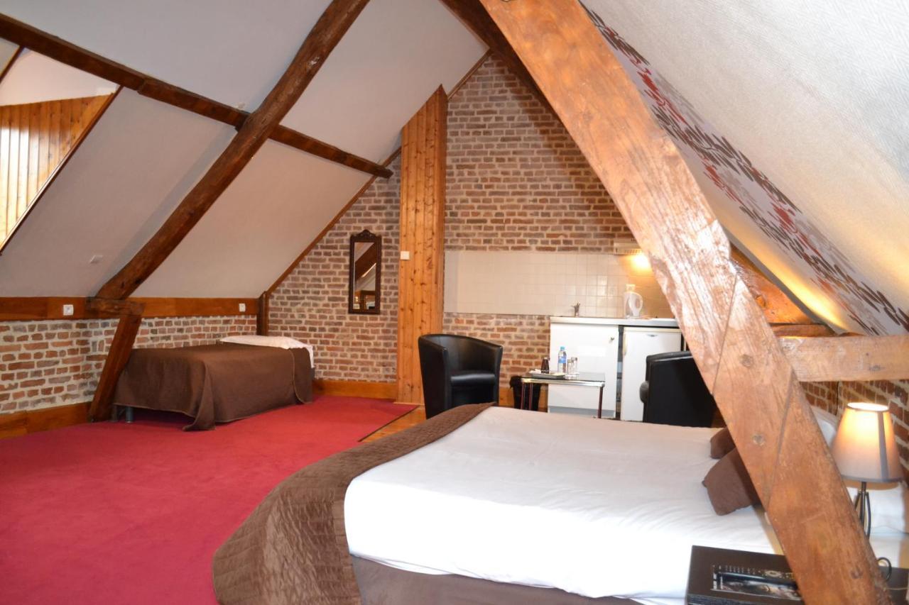 Hotel Le Domaine Des Cigognes Ennevelin Esterno foto