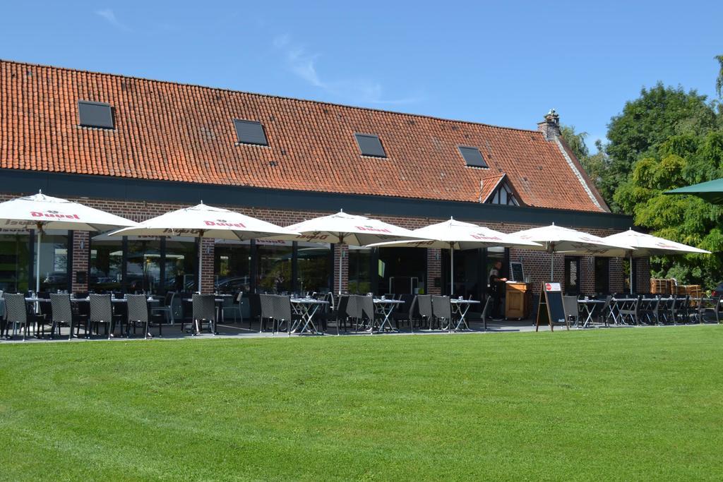 Hotel Le Domaine Des Cigognes Ennevelin Esterno foto