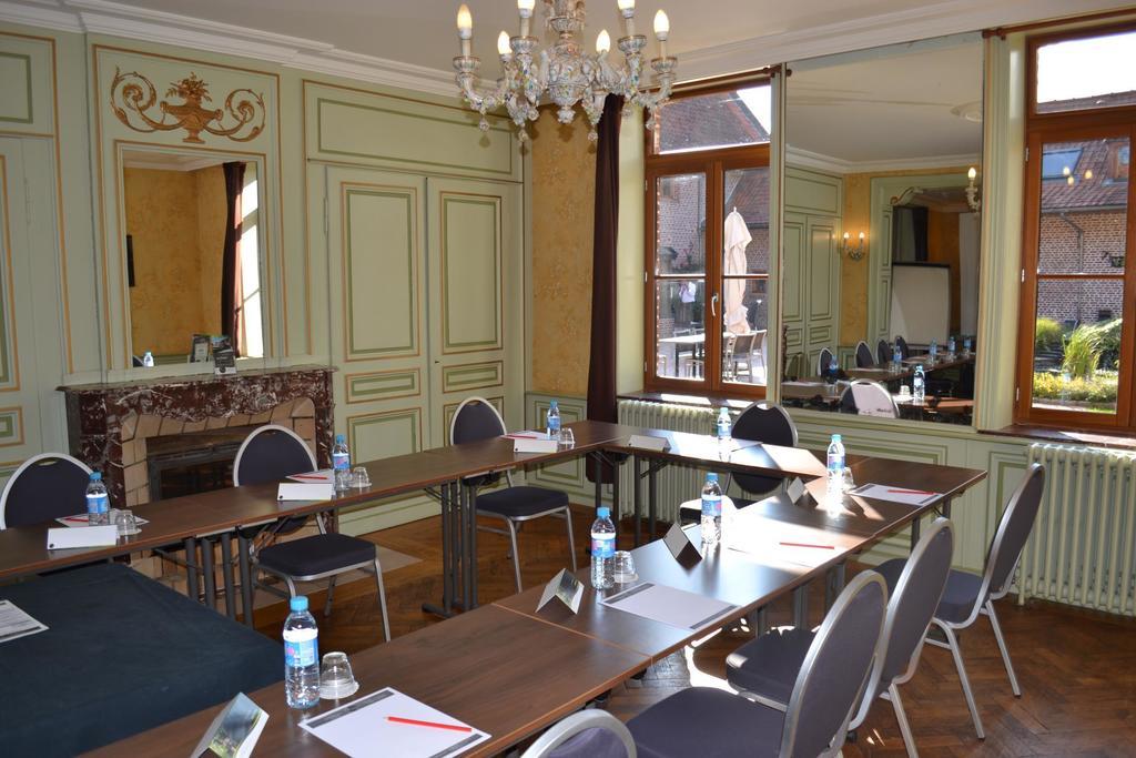 Hotel Le Domaine Des Cigognes Ennevelin Esterno foto