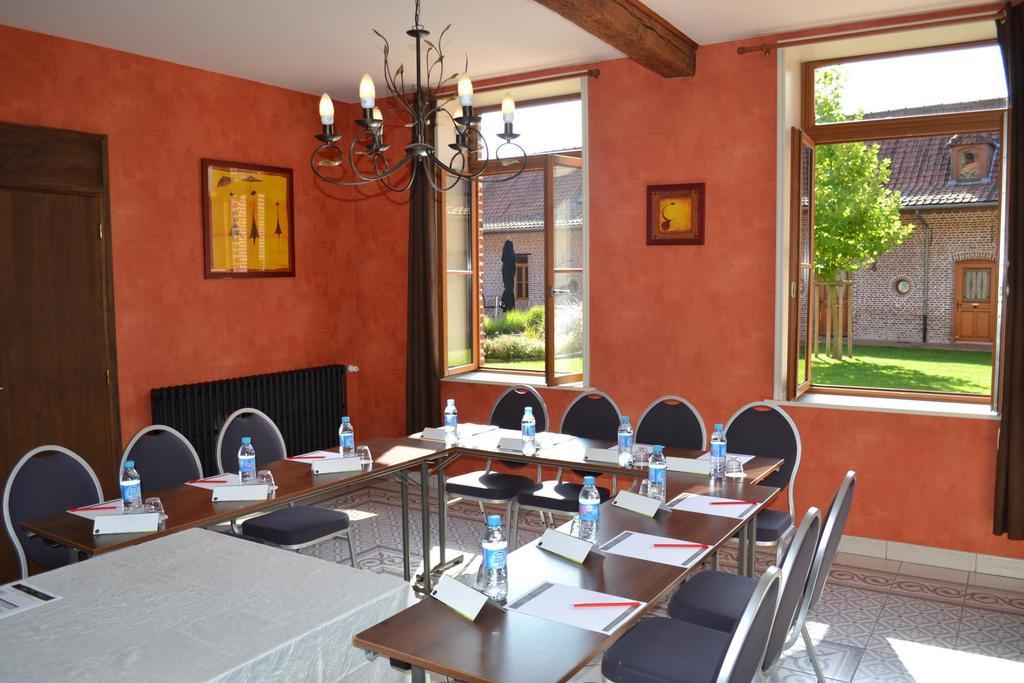 Hotel Le Domaine Des Cigognes Ennevelin Esterno foto