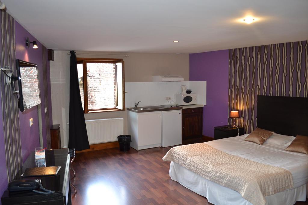 Hotel Le Domaine Des Cigognes Ennevelin Camera foto