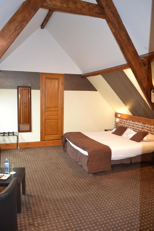 Hotel Le Domaine Des Cigognes Ennevelin Camera foto