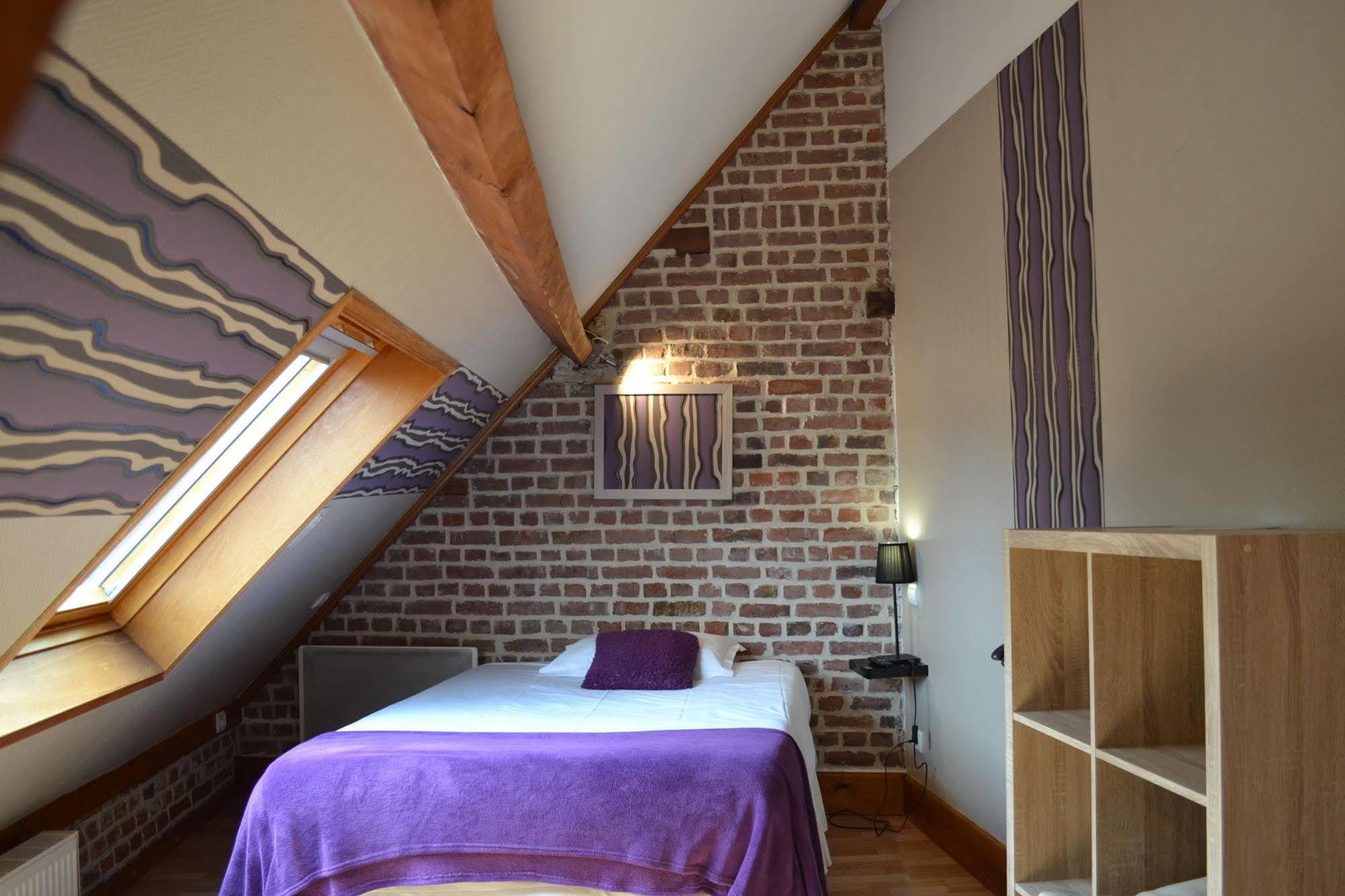 Hotel Le Domaine Des Cigognes Ennevelin Esterno foto